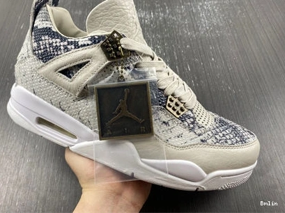 Bmlin Shoes WellDesigned 4 813191- 3934 Retro Jordan 1026